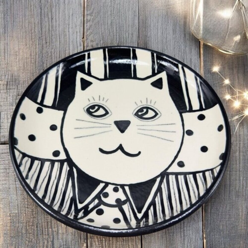 1990s Studio Art Pottery Round‎ Dish Plate Of Kitty Cat Signed Kietzen Vintage